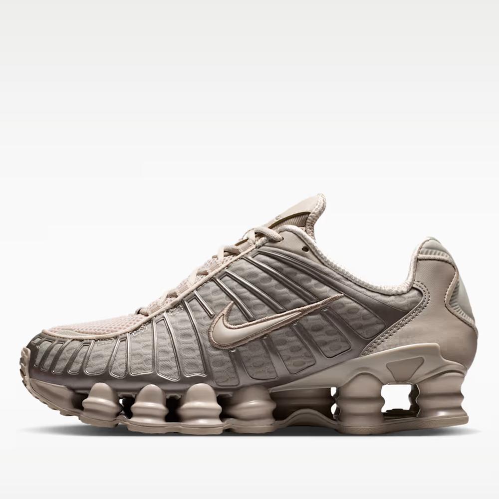 Dámske topánky Nike Shox TL AR3566-204 - béžové