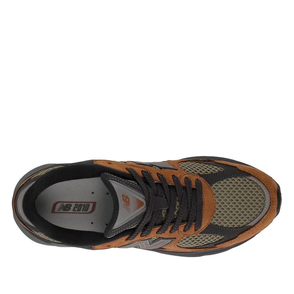 Unisex topánky New Balance U2010ANV - hnedé