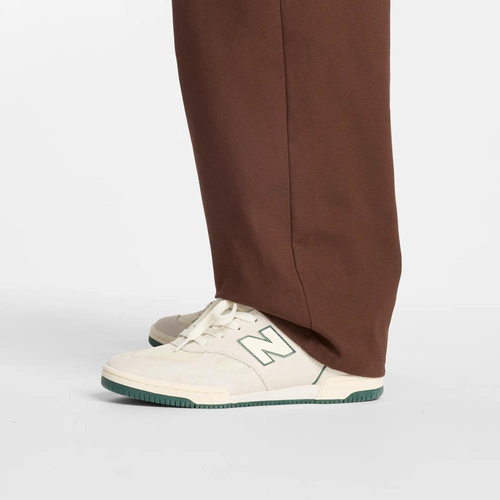 Pánske nohavice New Balance MP51953ABJ - hnedé