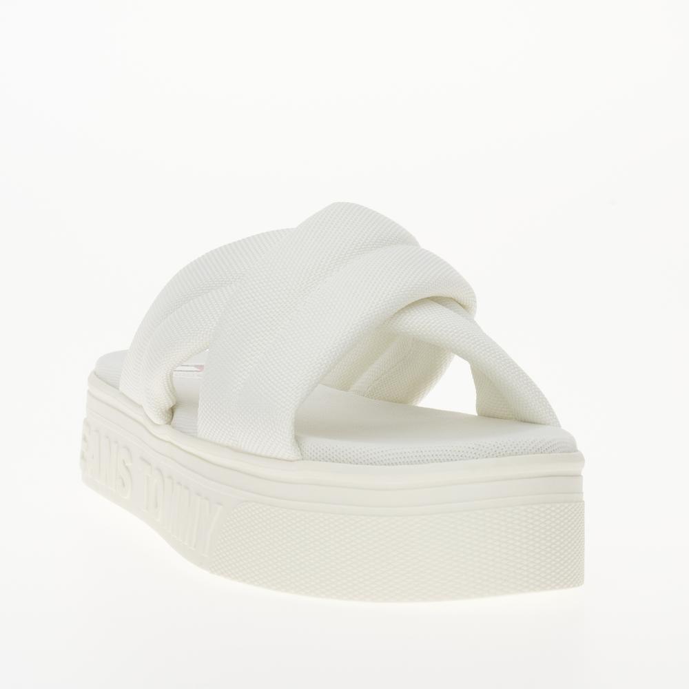 Klapky Tommy Jeans Lettering Flatform EN0EN02465-YBL - biele