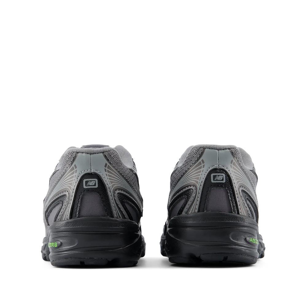 Detské topánky New Balance P7401MU - šedý