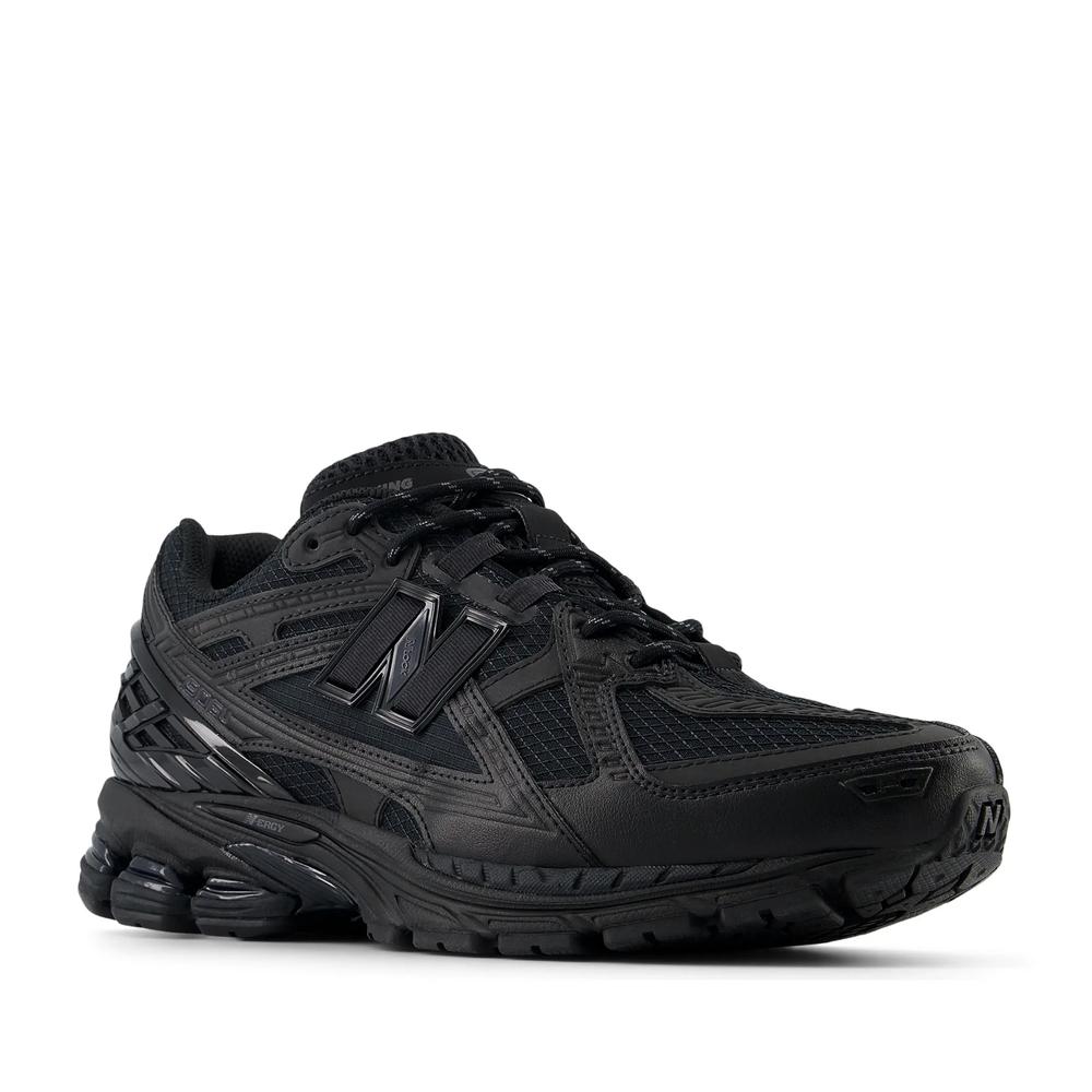Topánky New Balance M1906NJ - čierne