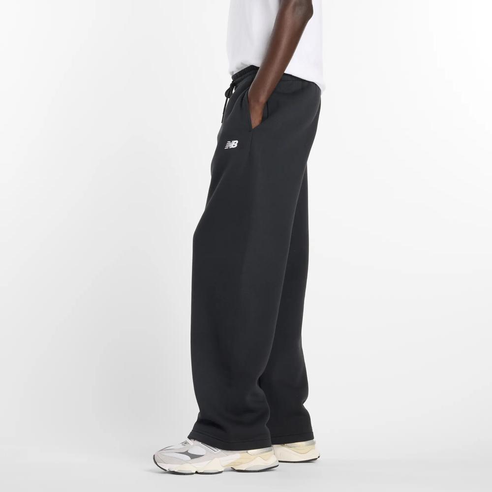 Pánske nohavice New Balance Sport Essentials MP53506BK - čierne