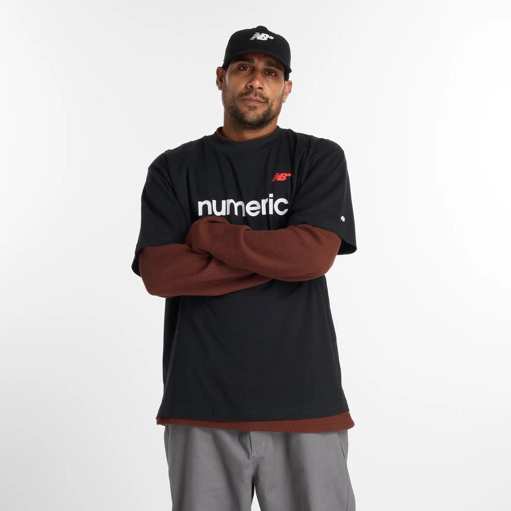 Pánske tričko New Balance MT53704BK - čierne