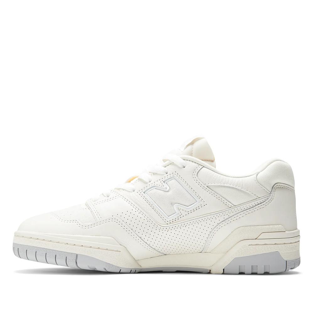 Unisex topánky New Balance BB550PWD - biele