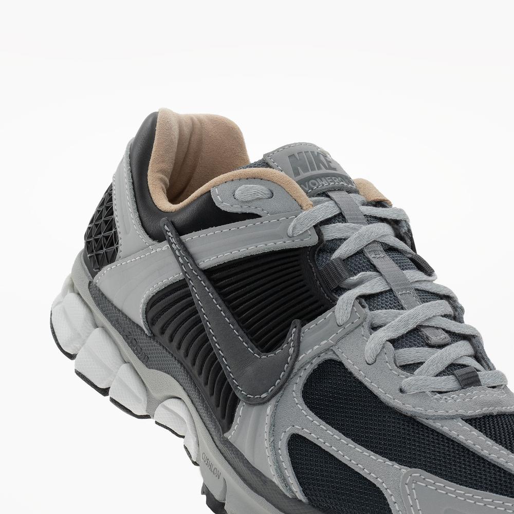 Pánske topánky Nike Zoom Vomero 5 HV5982-001 - šedý