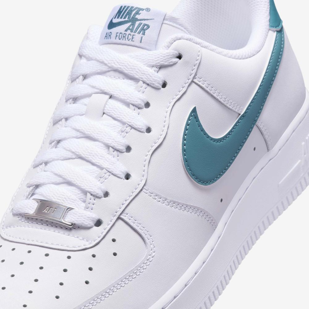 Pánske topánky Nike Air Force 1 '07 FJ4146-114 - biele