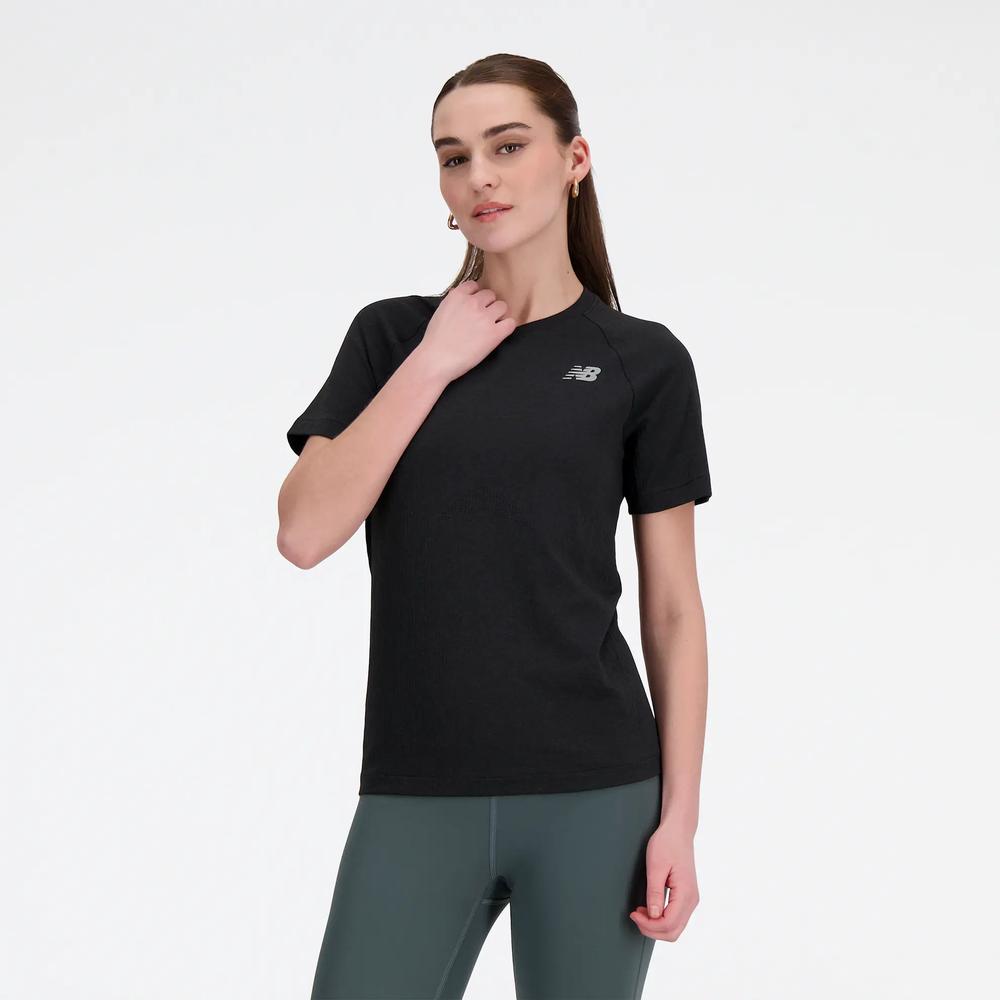 Dámske tričko New Balance WT41123BKH - čierne