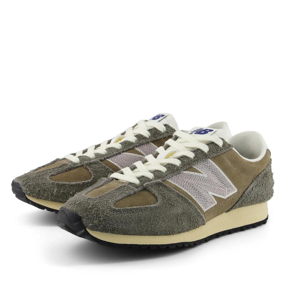 Unisex topánky New Balance U4717CF - hnedé