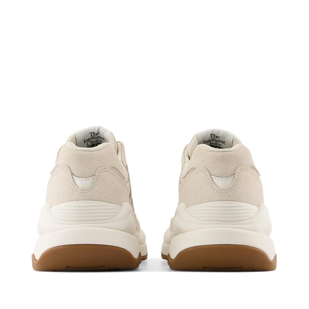Topánky New Balance W5740APB - béžové