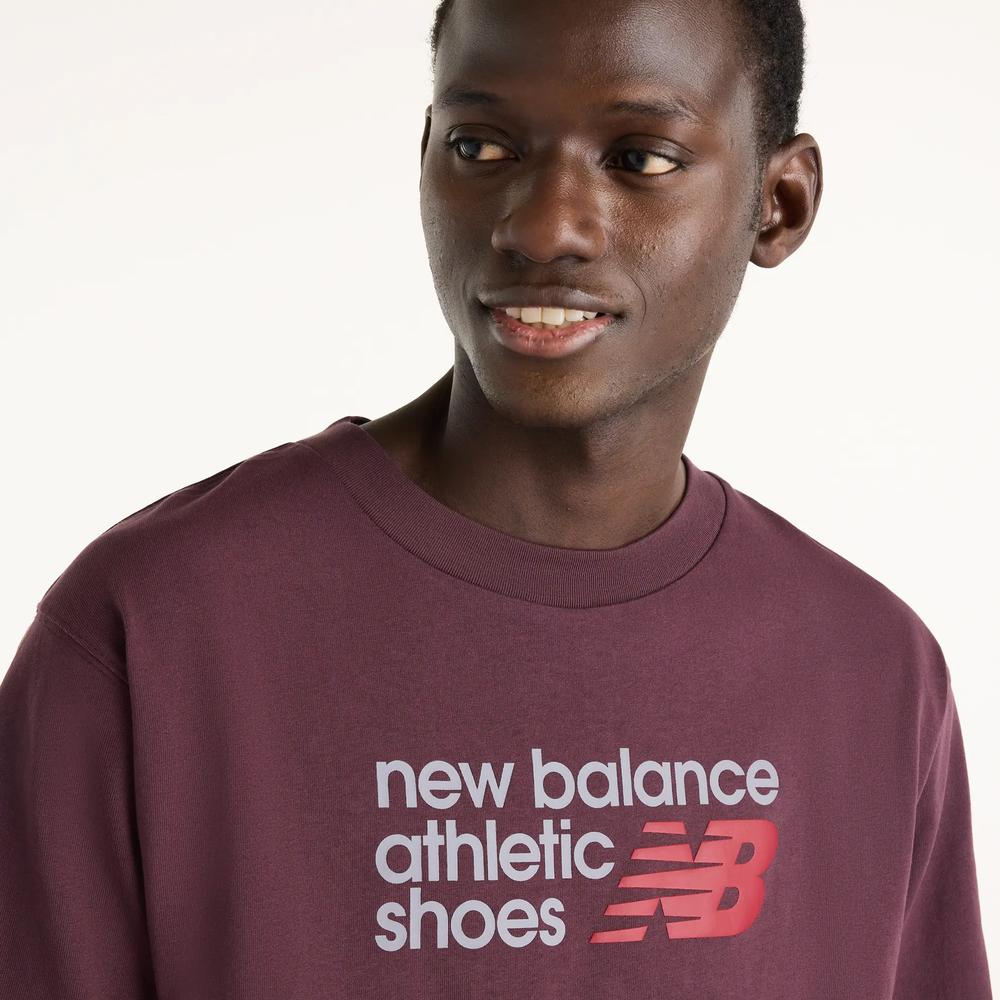 Pánske tričko New Balance Athletics Premium Relaxed Chest Logo MT51900YLR - bordóvé