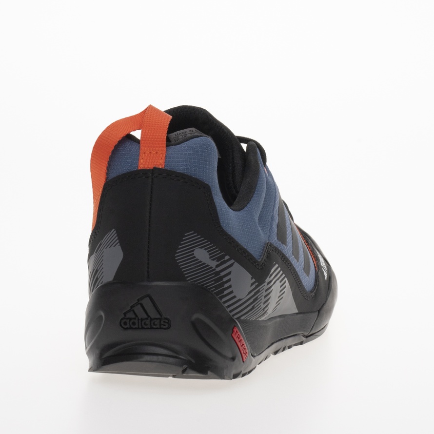 Topánky adidas Terrex Swift Solo 2.0 Hiking IE6903 pánske, tmavomodré